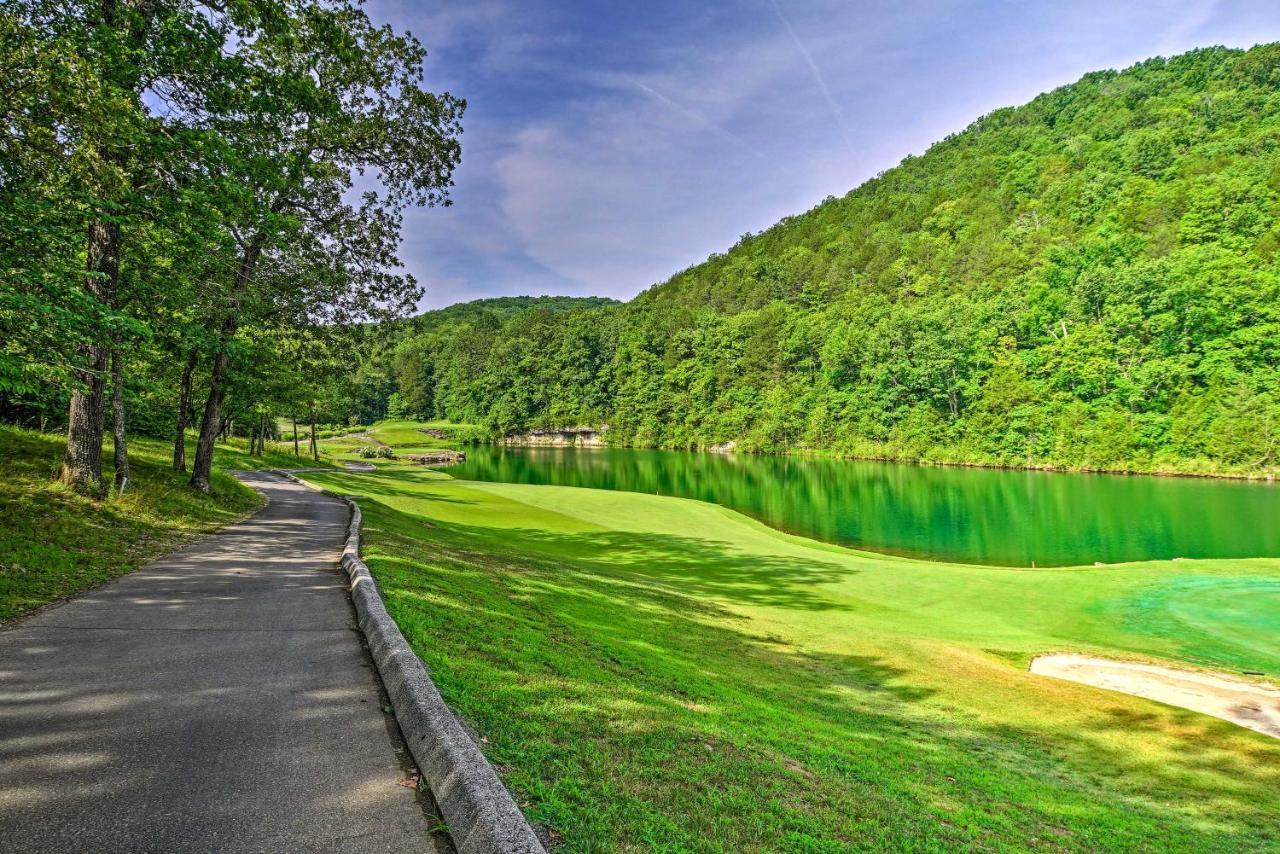 Branson West Cabin With Pool Access And Golfing Exteriör bild