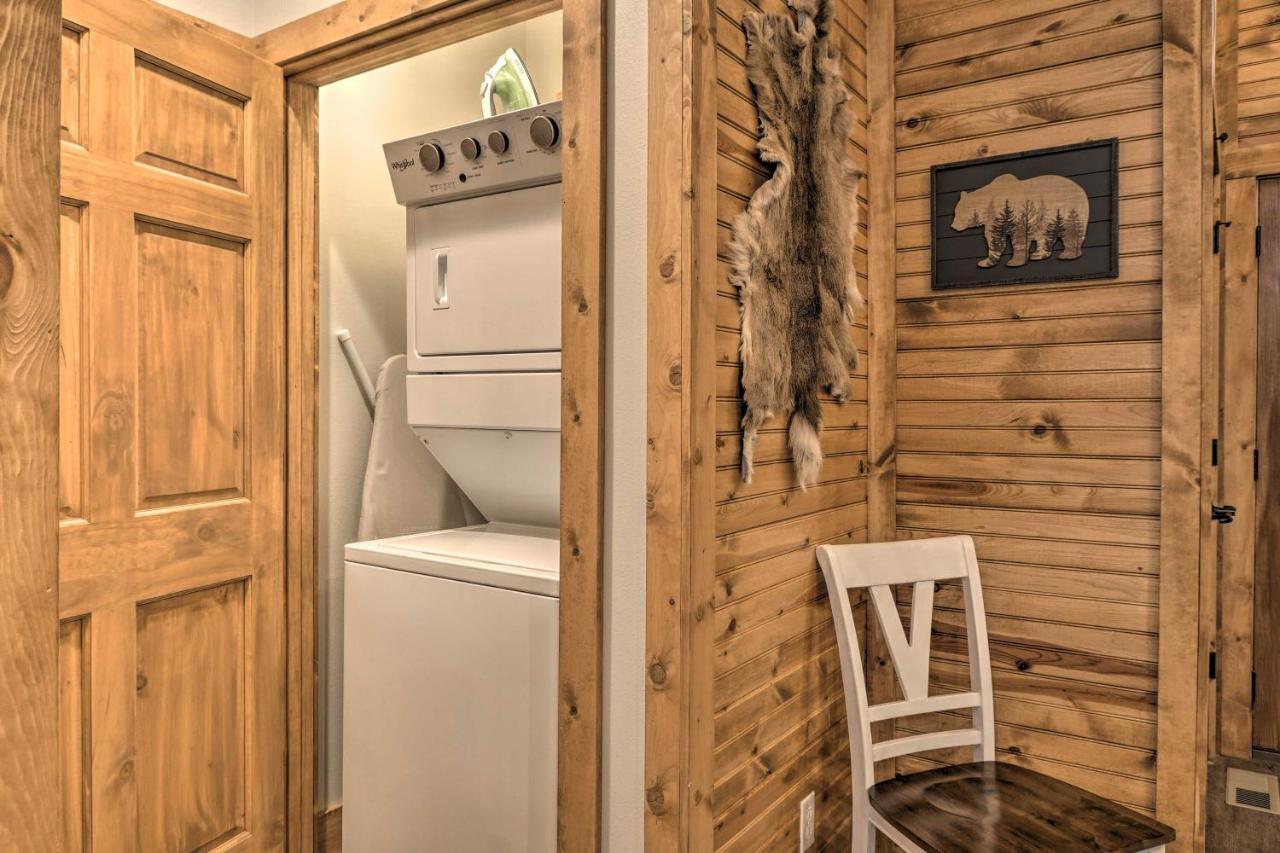 Branson West Cabin With Pool Access And Golfing Exteriör bild