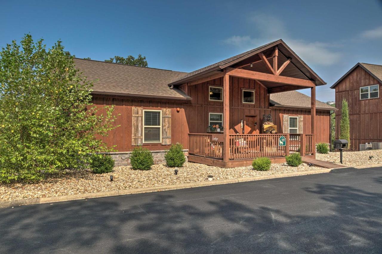 Branson West Cabin With Pool Access And Golfing Exteriör bild